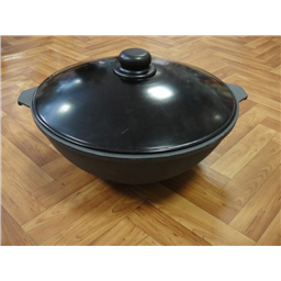 Казан чугунный 12 л. c металлической крышкой. Полоцк